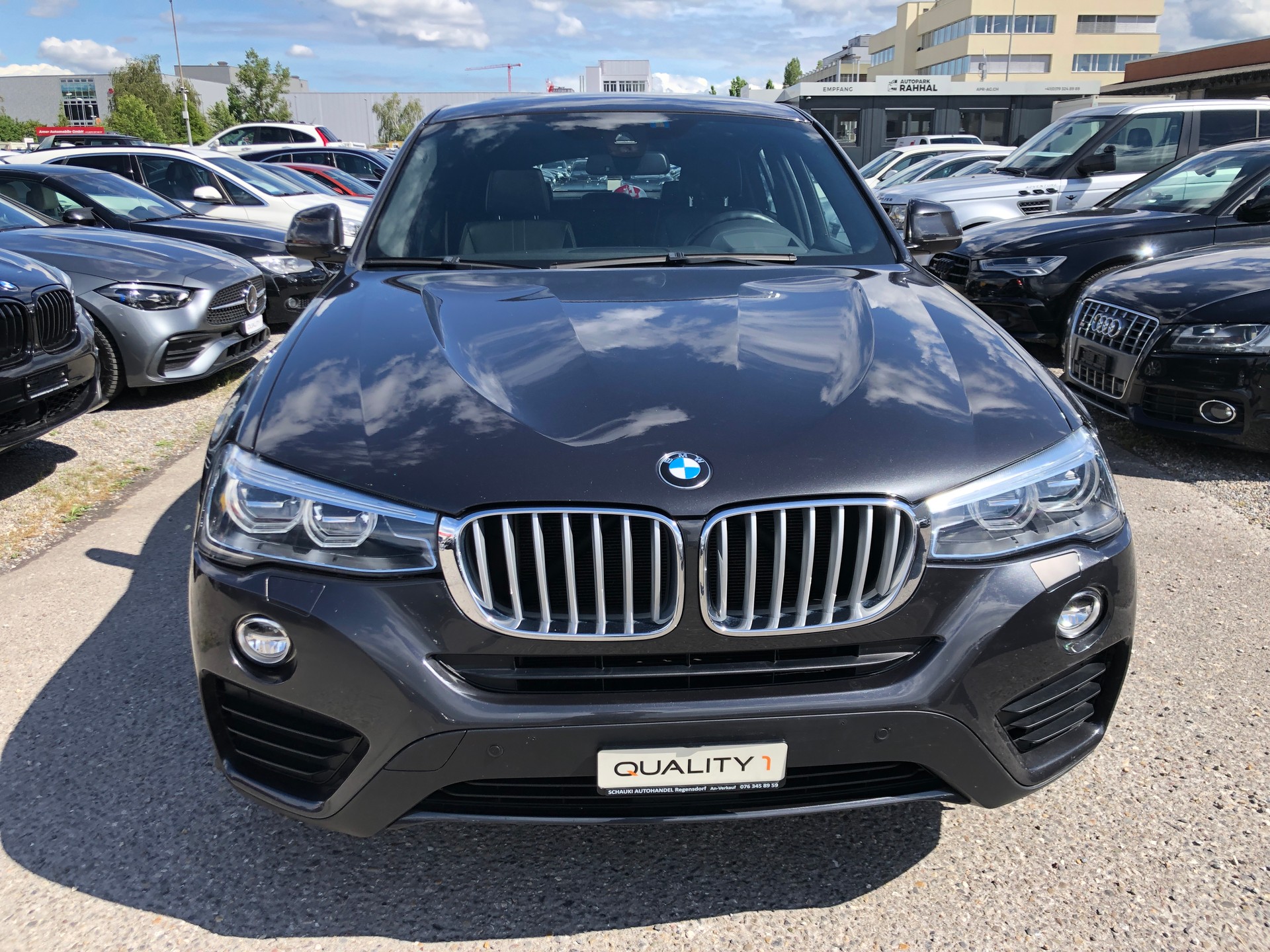 BMW X4 xDrive 30d M-Sport Steptronic-showroom-element-1