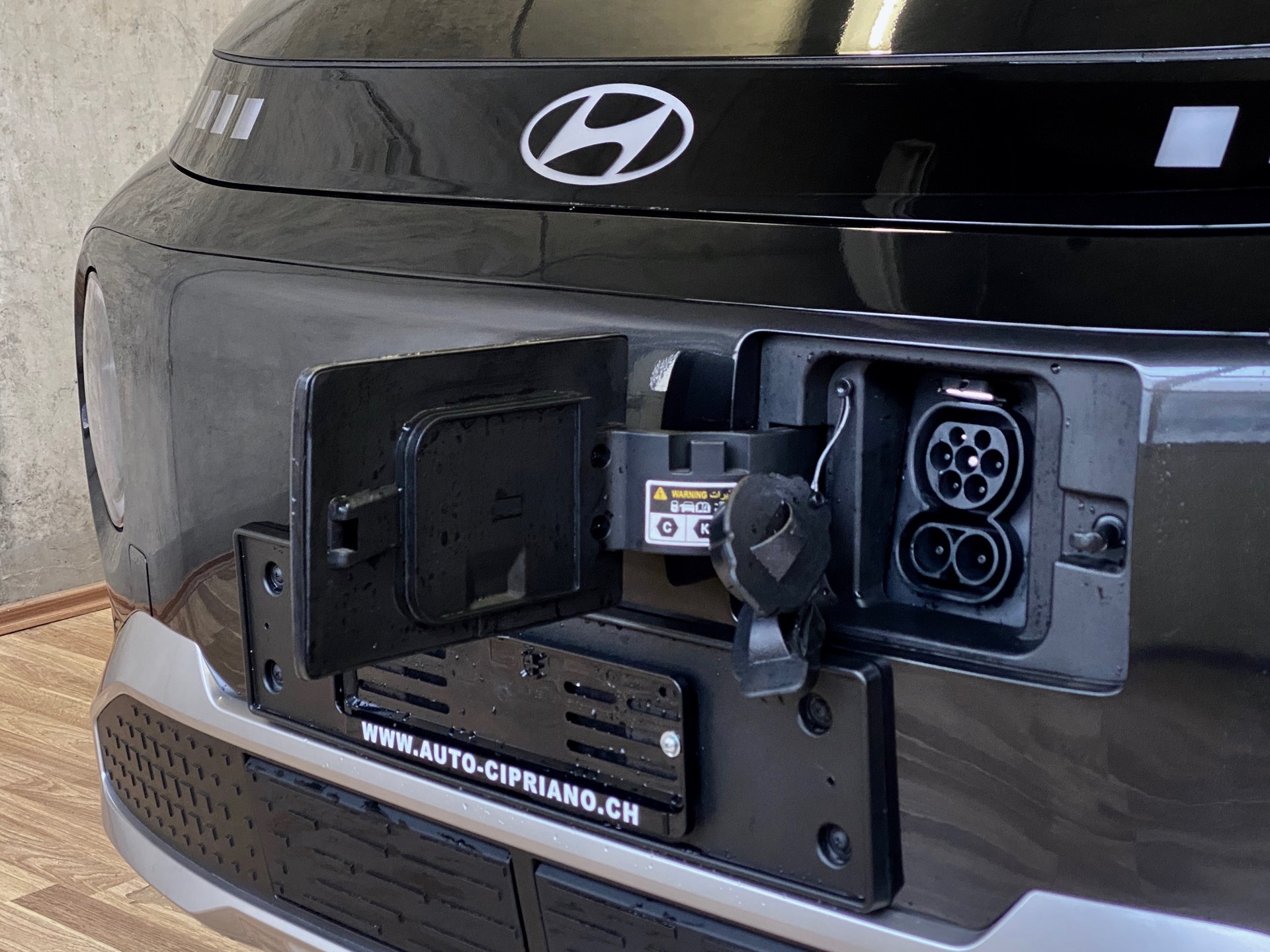 HYUNDAI Inster 42kWh Electric-image-27