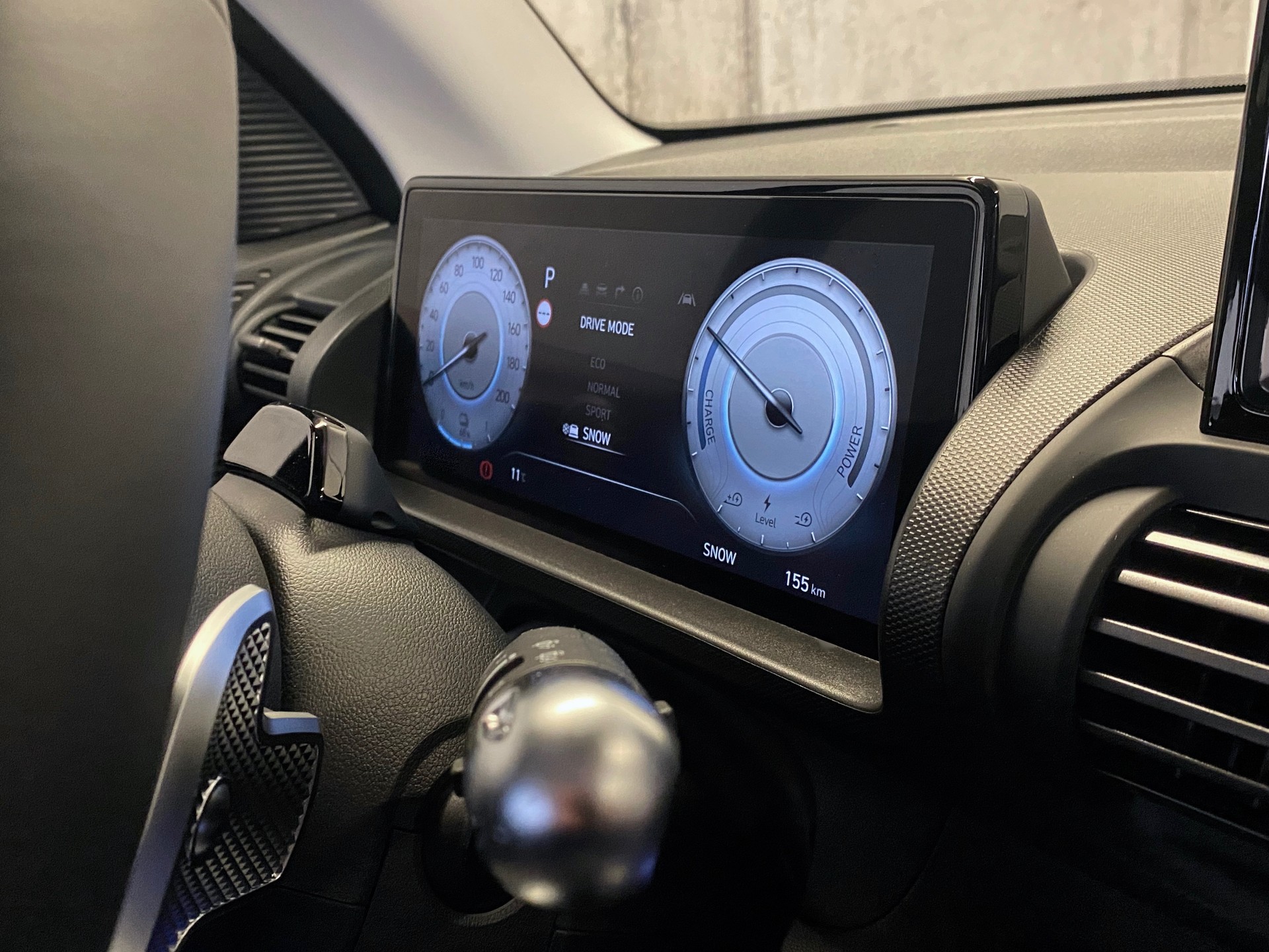 HYUNDAI Inster 42kWh Electric-image-11