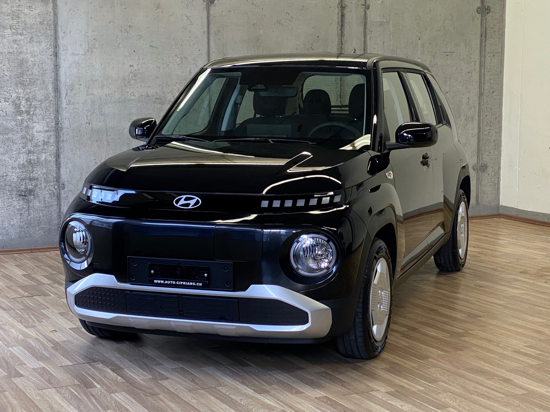HYUNDAI Inster 42kWh Electric-image-21