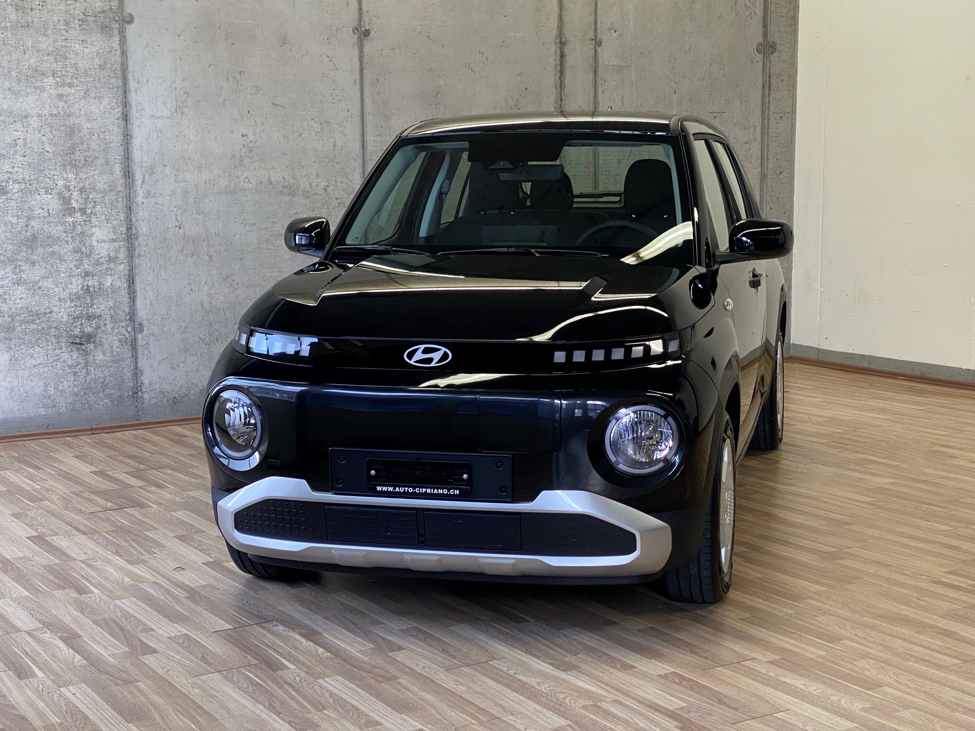 HYUNDAI Inster 42kWh Electric-image-22