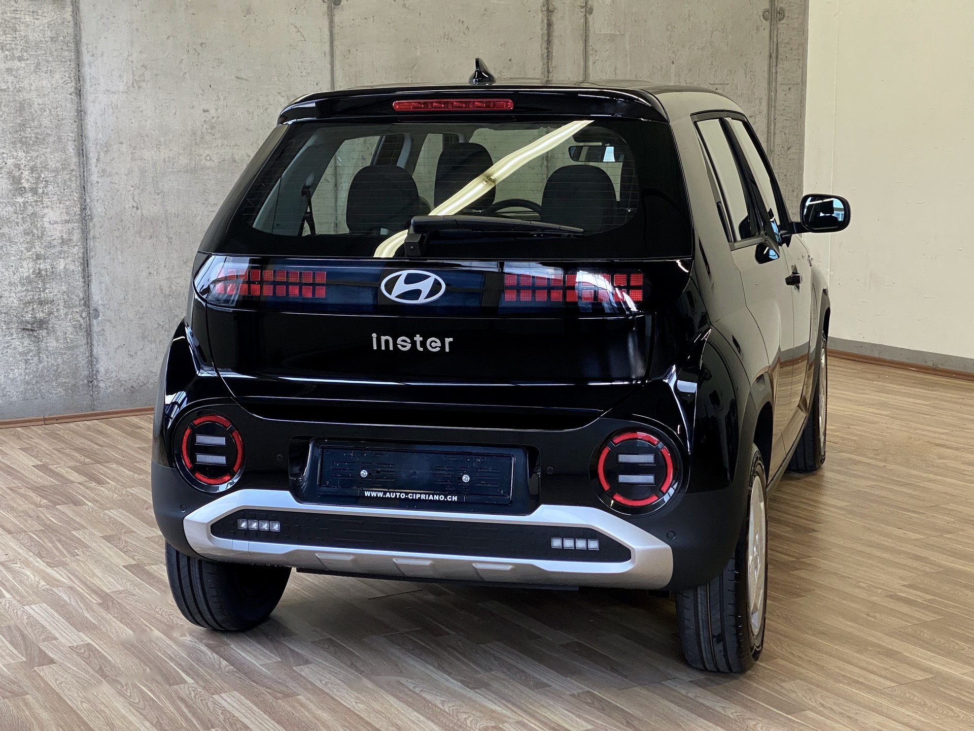 HYUNDAI Inster 42kWh Electric-image-29