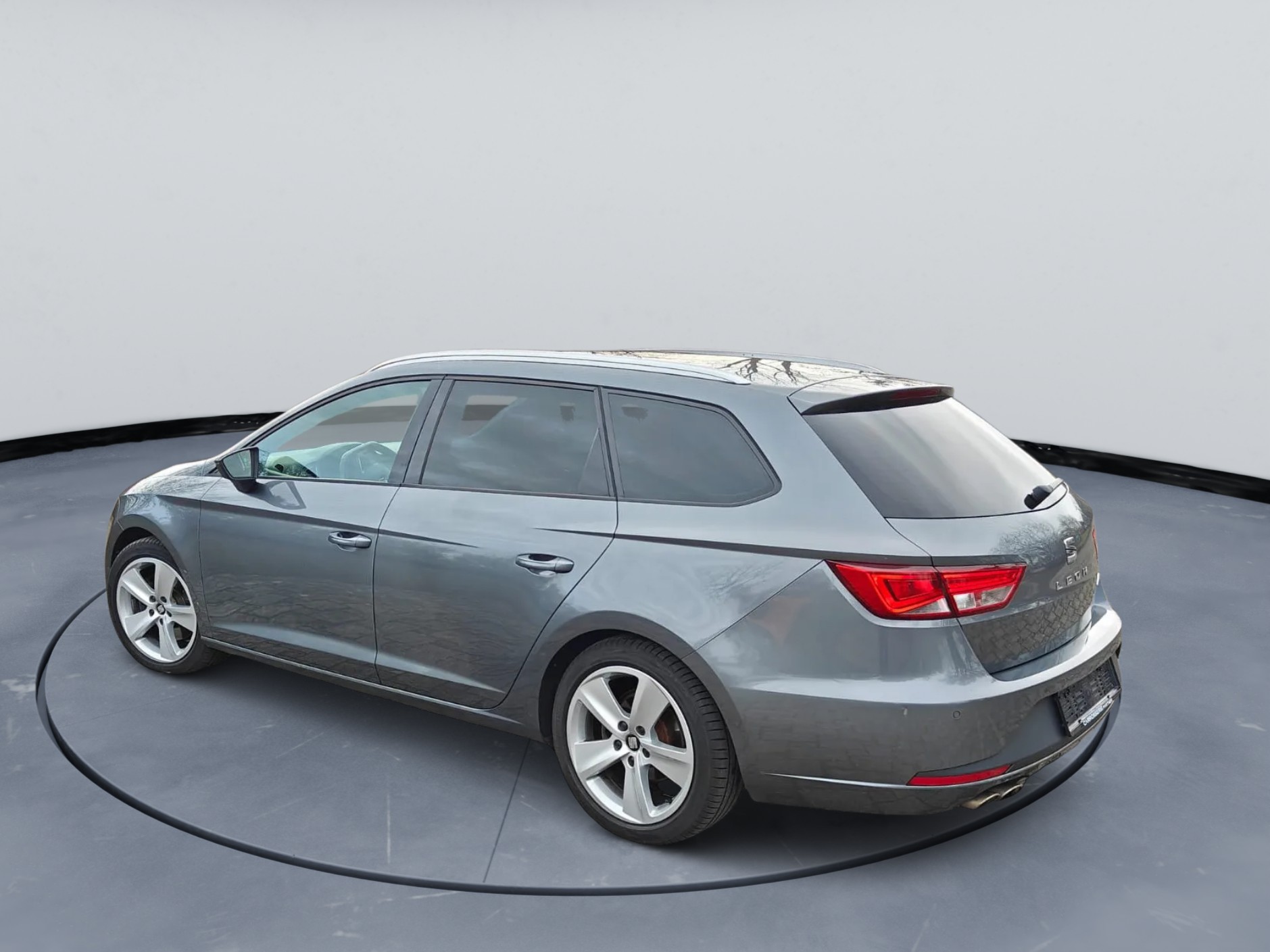 SEAT Leon ST 2.0 TDI FR DSG-image-4