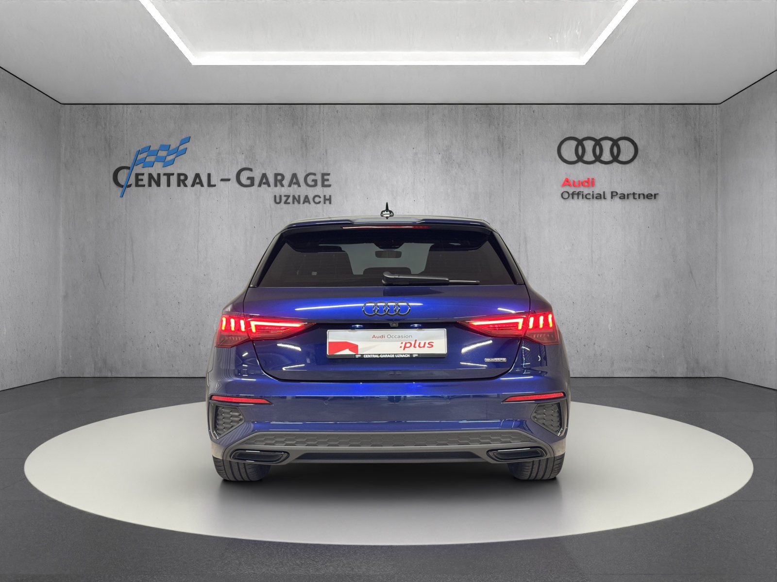 AUDI A3 Sportback 40 TFSI S line quattro S-tronic-showroom-element-3