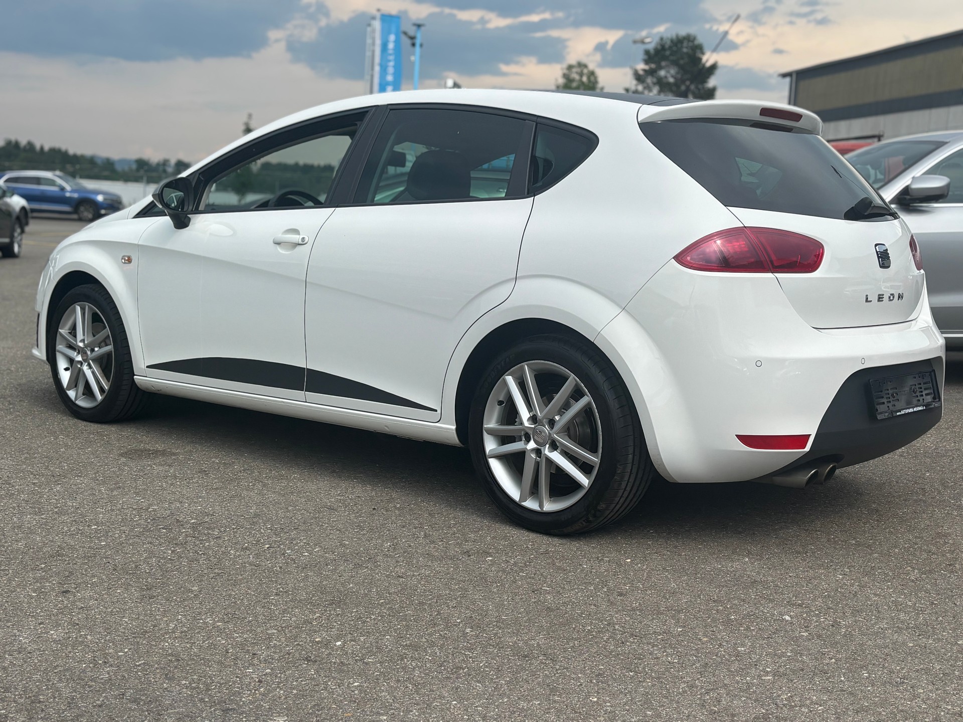 SEAT Leon 1.4 TSI FR-showroom-element-3