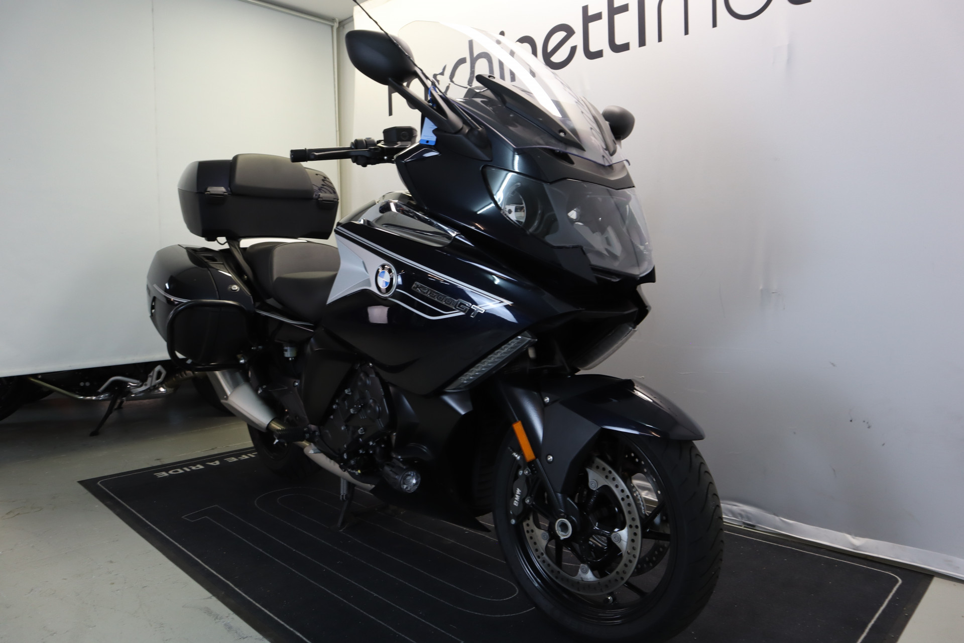 BMW K 1600 GT-image-3