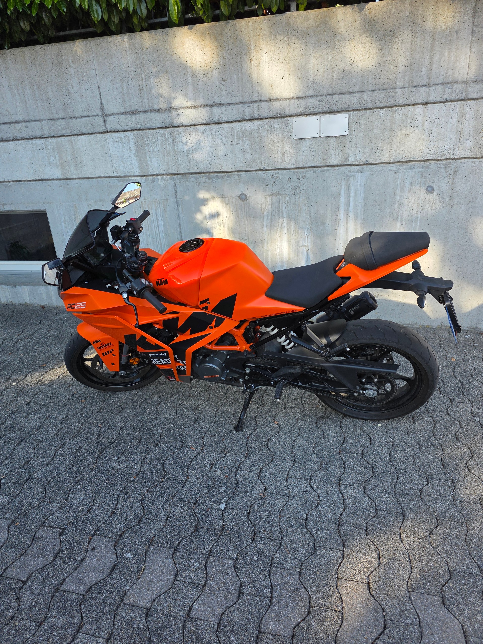 KTM RC 125-image-0