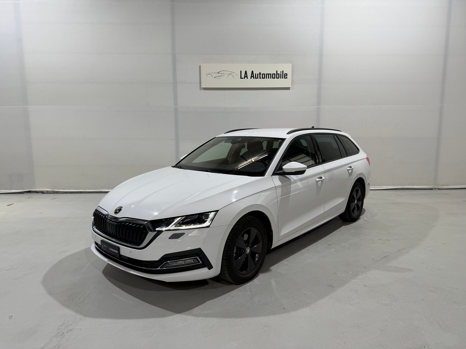 SKODA Octavia Combi 2.0 TDI DSG Style