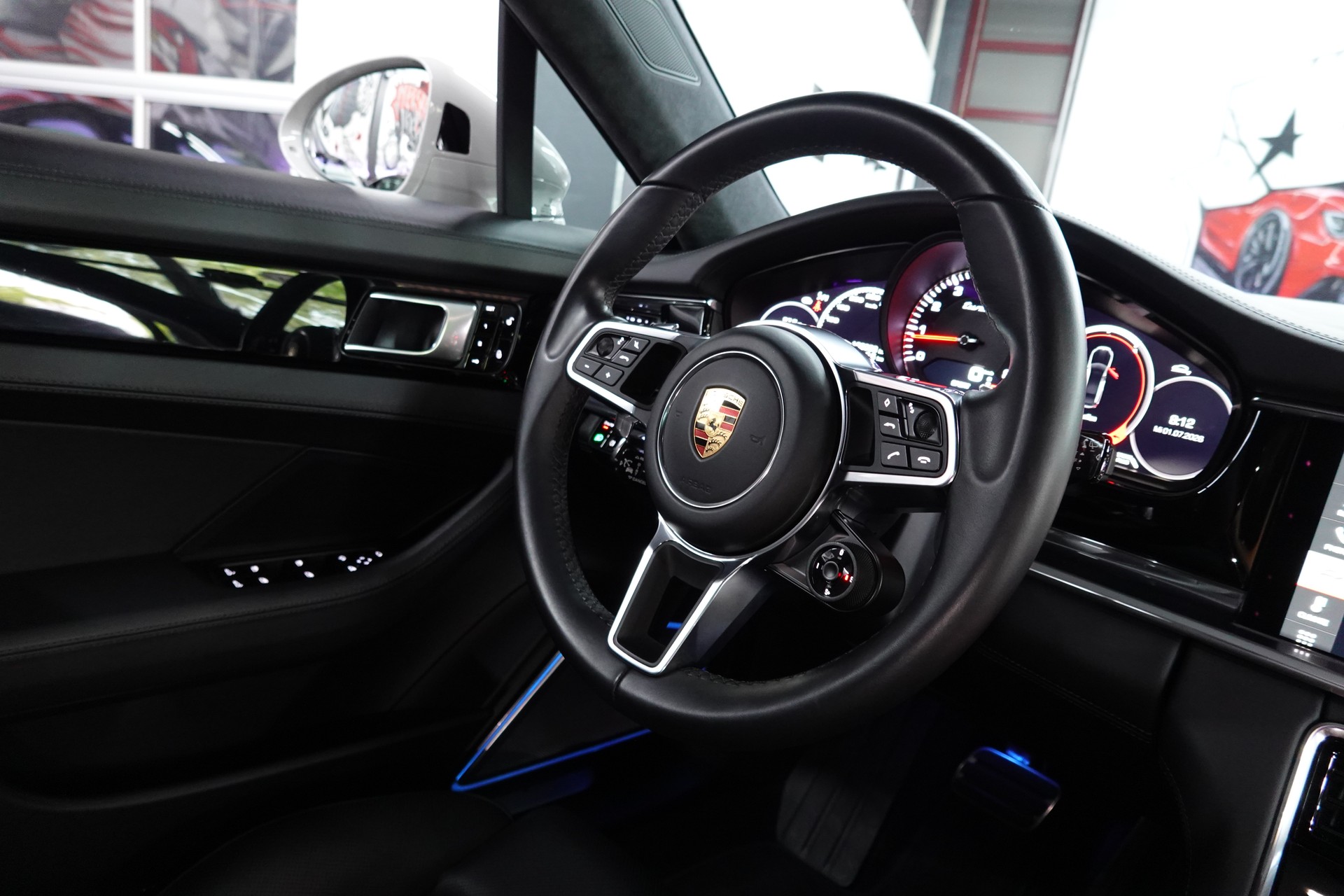 PORSCHE PANAMERA TURBO PDK PTS KREIDE CH-FZ APPROVED LAUFEND BIS 2027-image-53