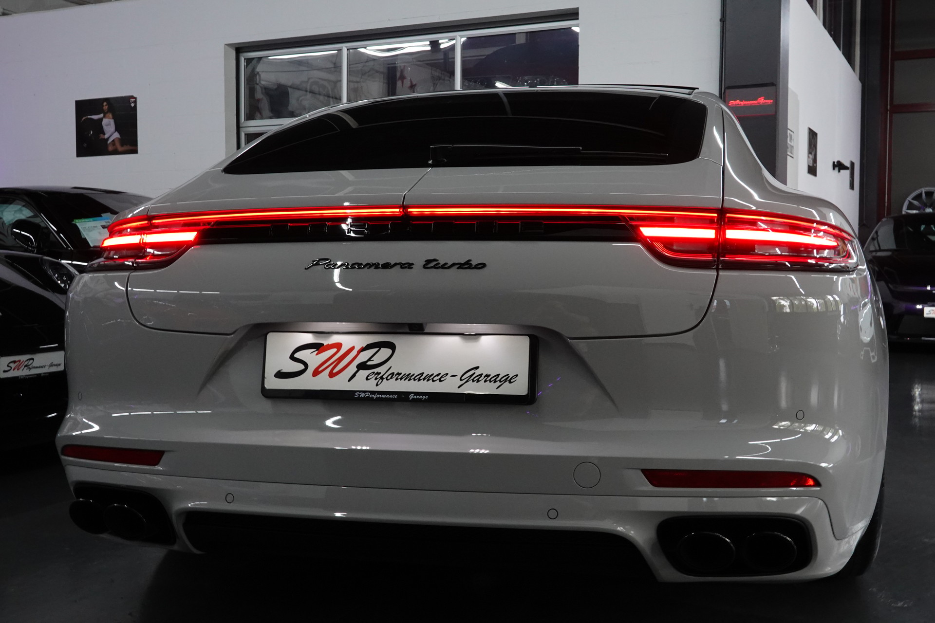 PORSCHE PANAMERA TURBO PDK PTS KREIDE CH-FZ APPROVED LAUFEND BIS 2027-image-24