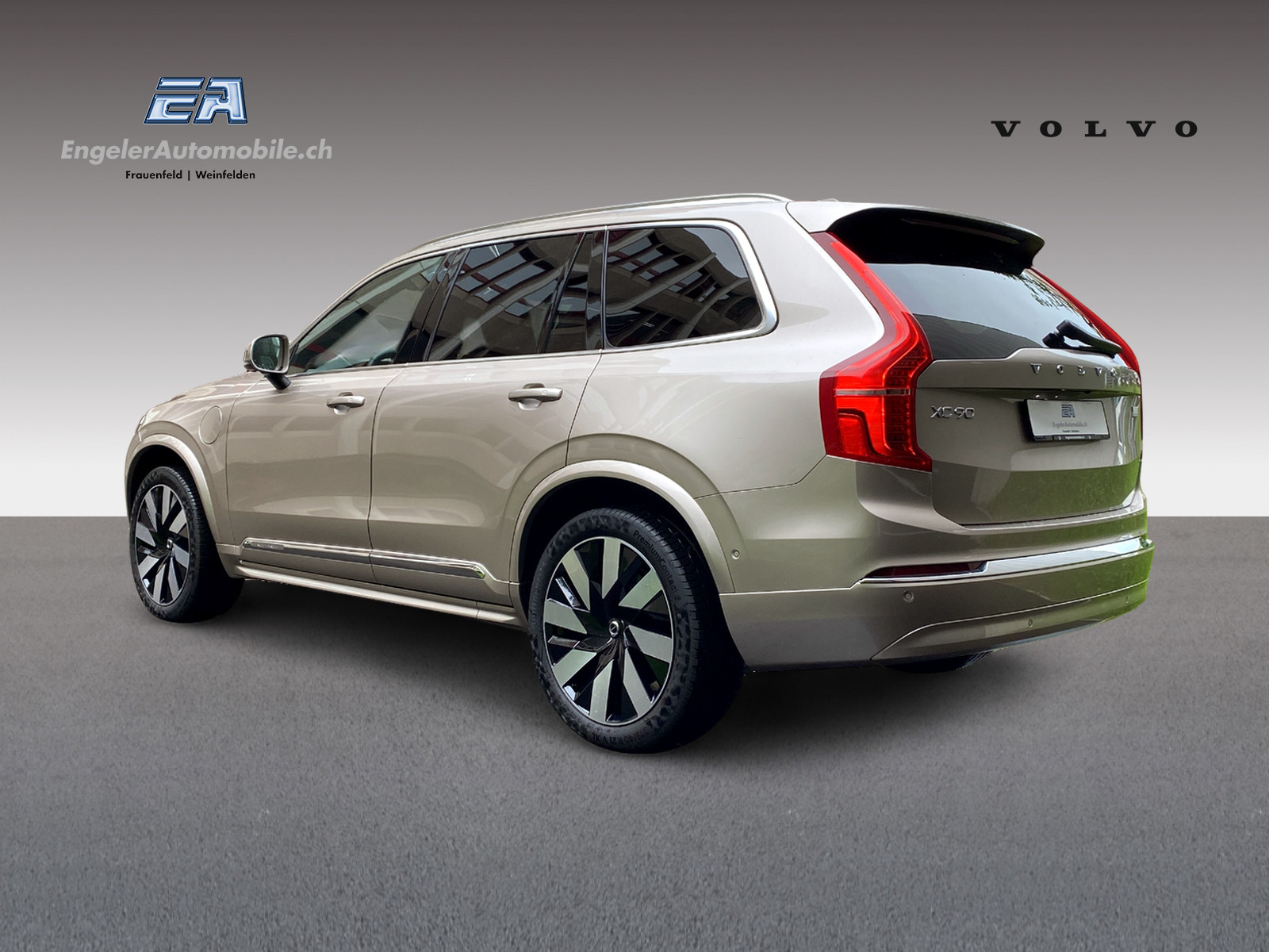 VOLVO XC90 2.0 T8 TE Ultra Bright 7P. eAWD-showroom-element-3