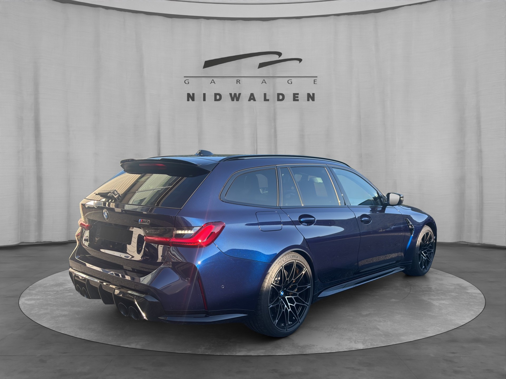 BMW M3 Touring xDrive Competition M-image-5