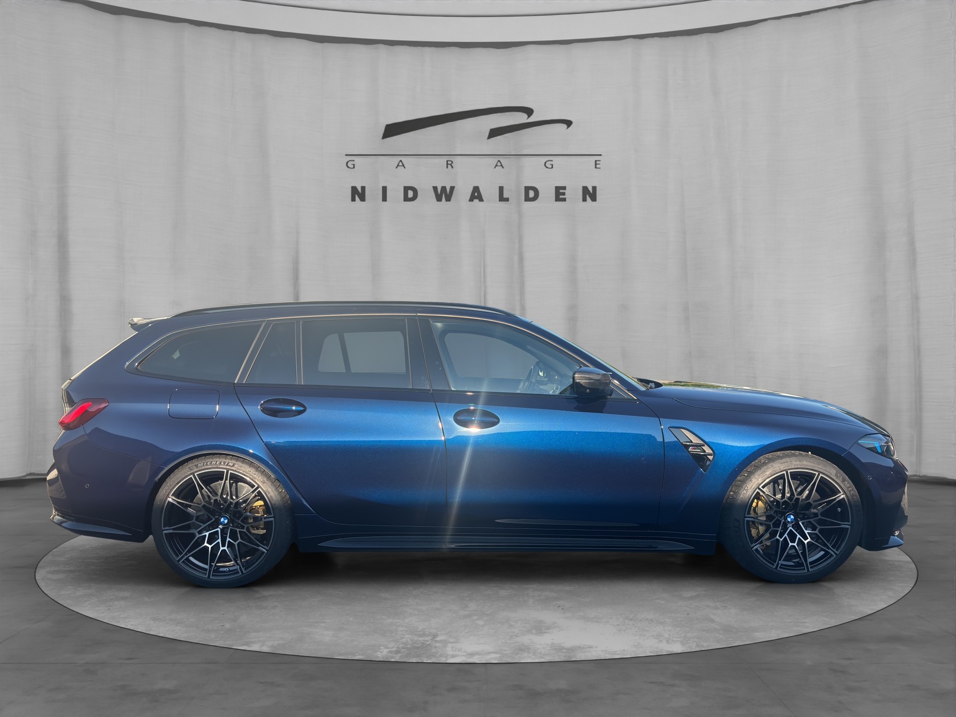BMW M3 Touring xDrive Competition M-image-6