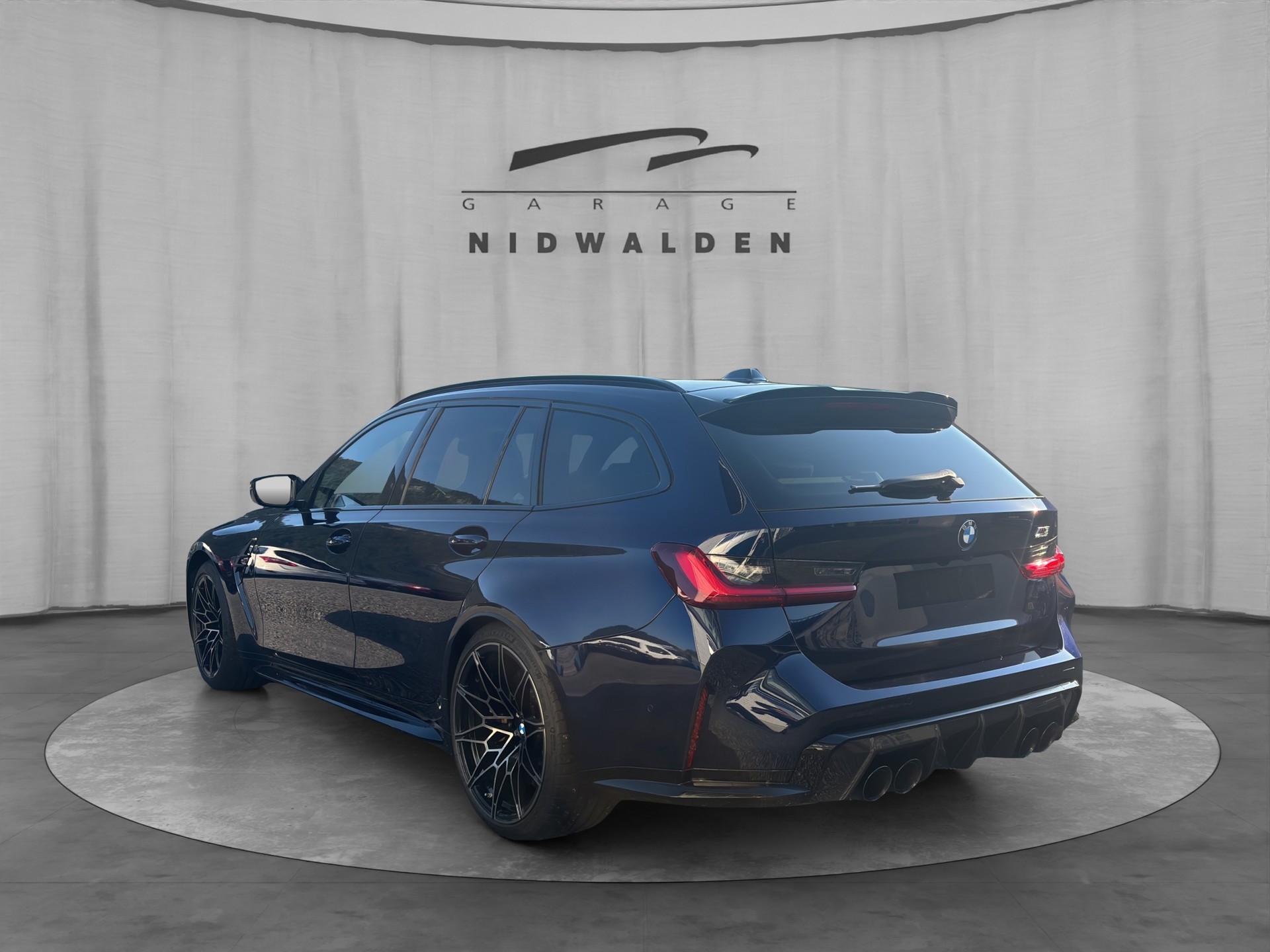 BMW M3 Touring xDrive Competition M-image-3