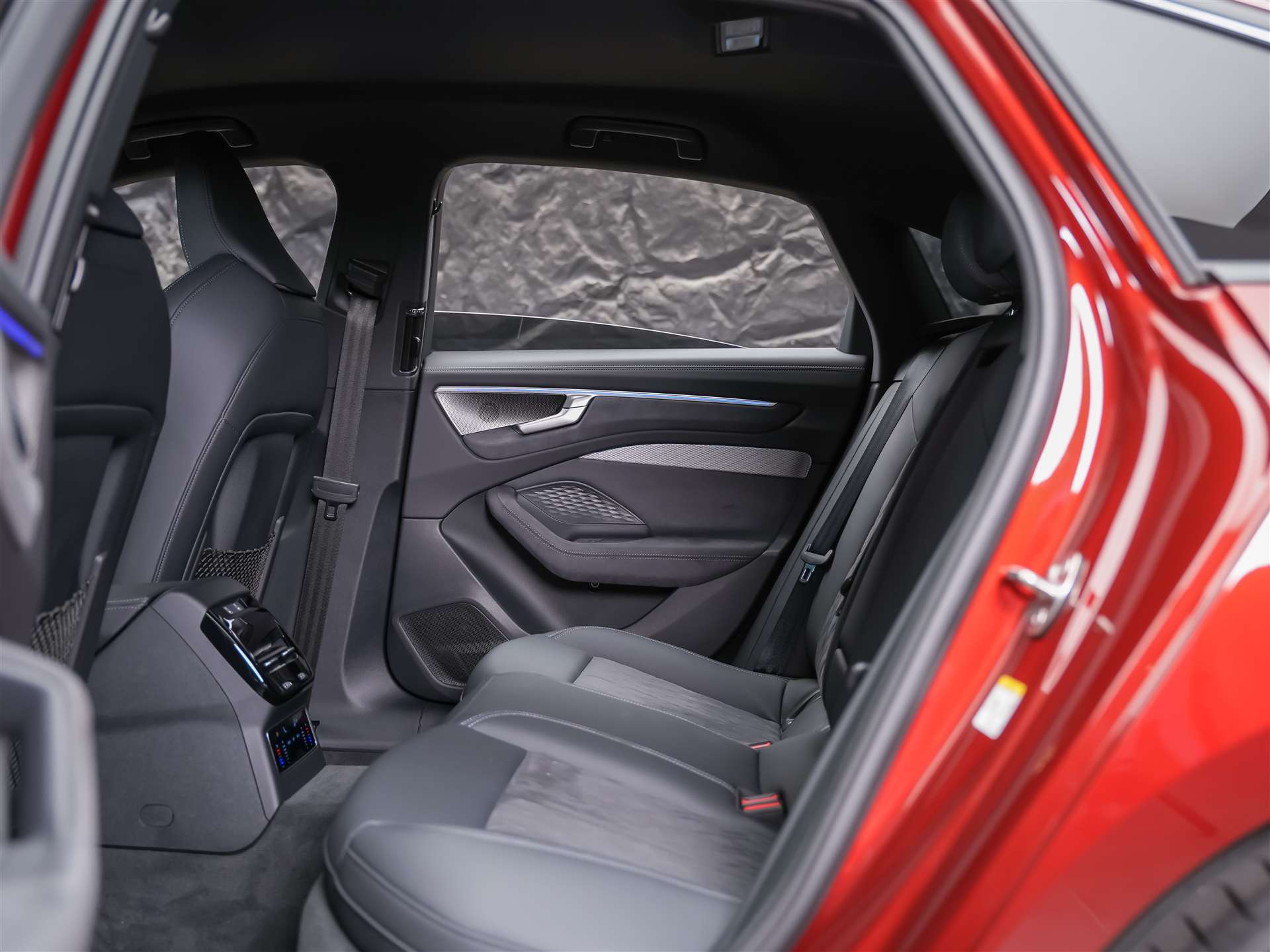 AUDI A6 Limousine TDI quattro S tronic*Head Up*360° Kamera*Bang Olufsen*Matrix LED Scheinwerfer*-image-13