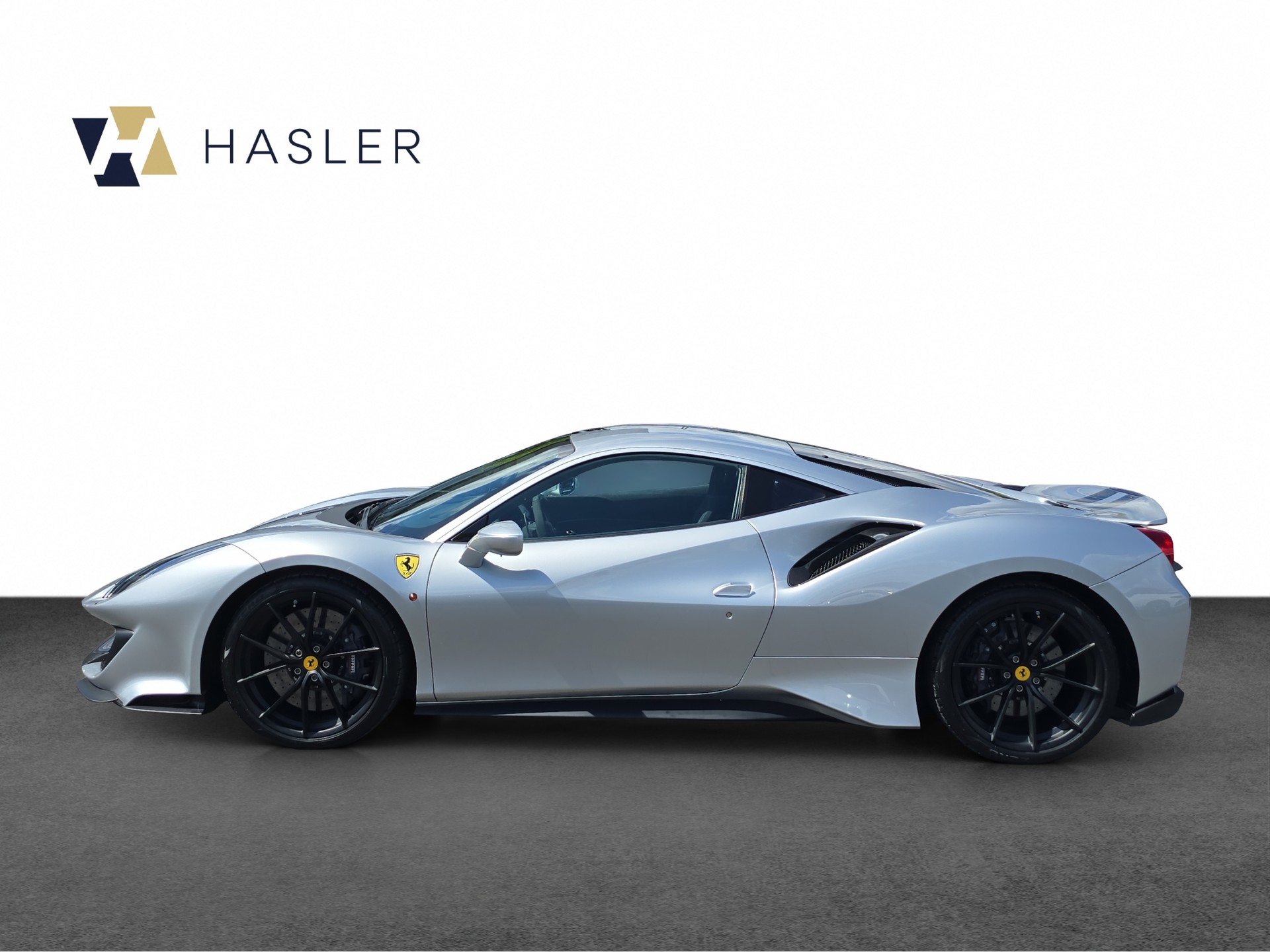 FERRARI 488 Pista 3.9 V8-showroom-element-3