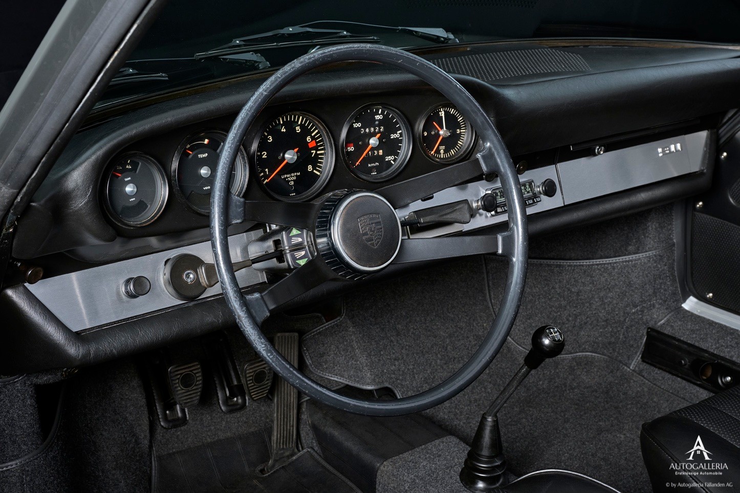 PORSCHE 911 Targa Softwindow-image-7