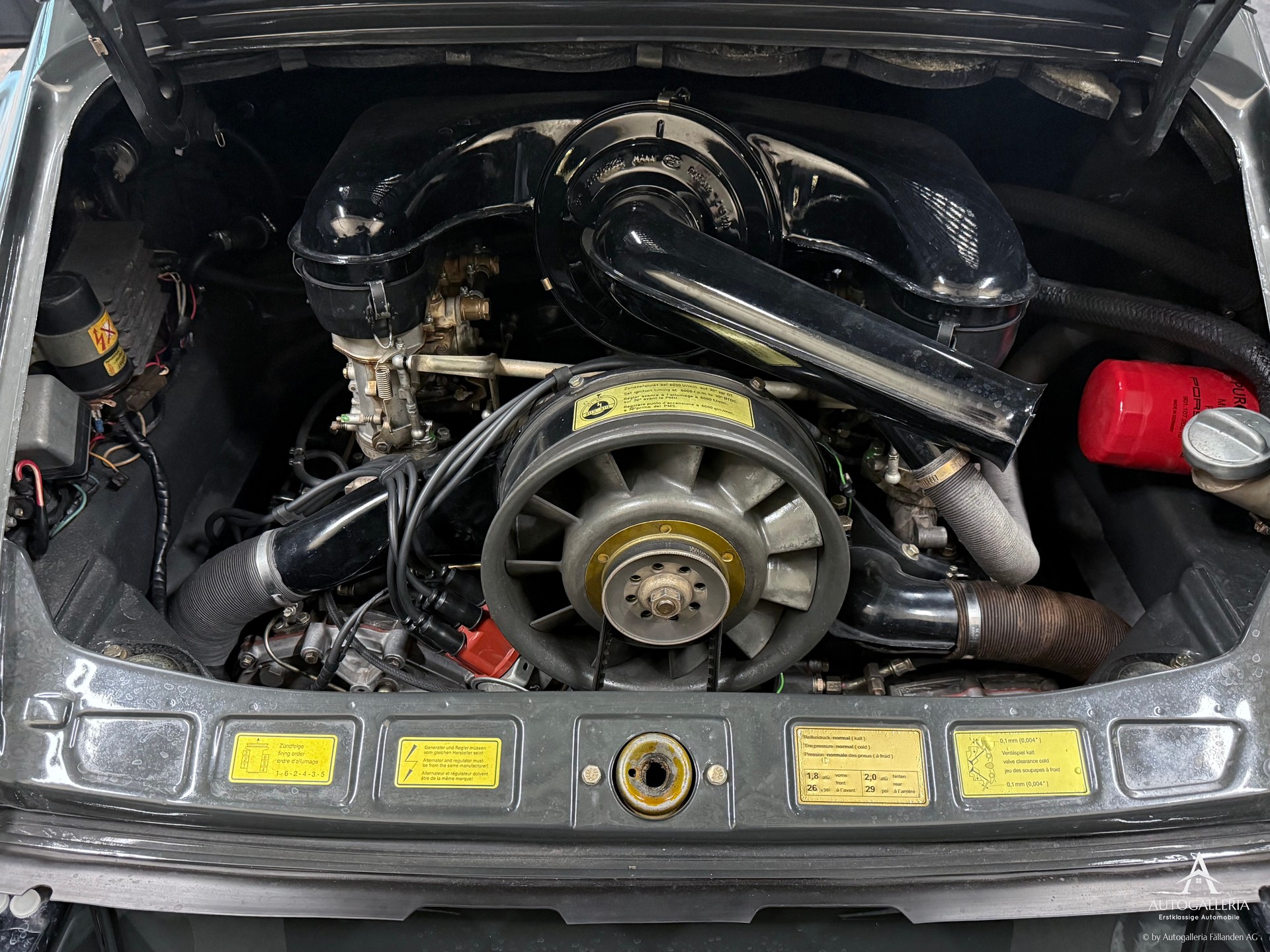PORSCHE 911 Targa Softwindow-image-11