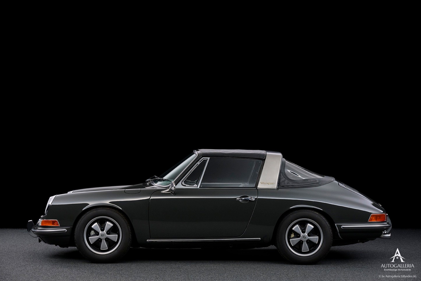 PORSCHE 911 Targa Softwindow-image-3