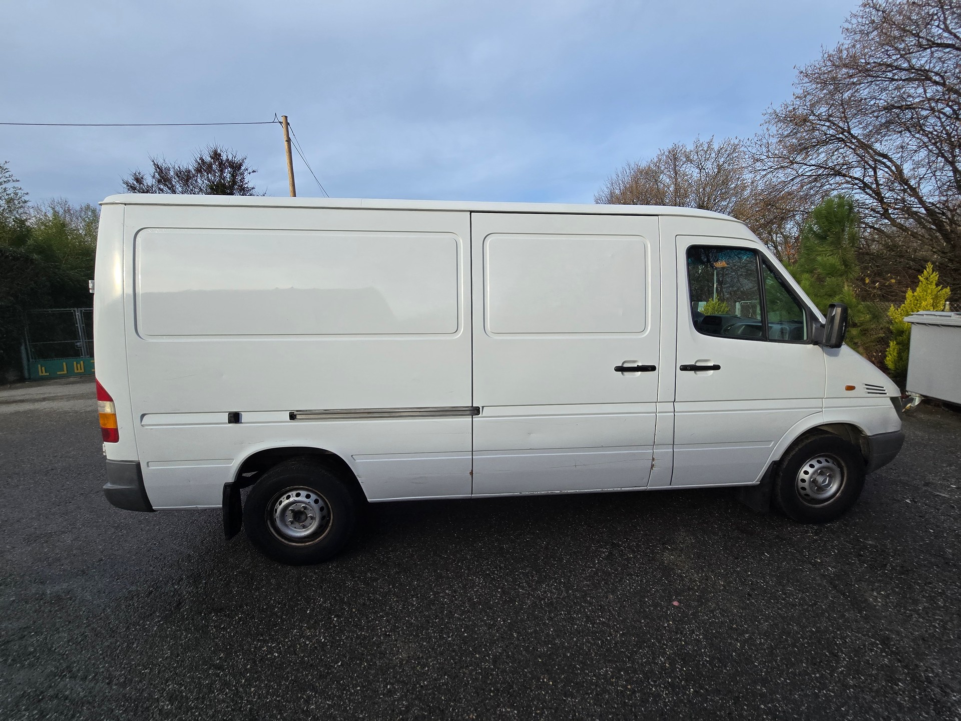 MERCEDES-BENZ Sprinter 311 CDI-image-9