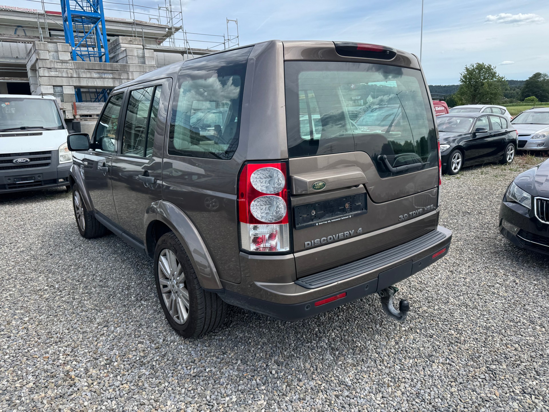 LAND ROVER Discovery 3.0 TDV6 HSE Automatic-image-6