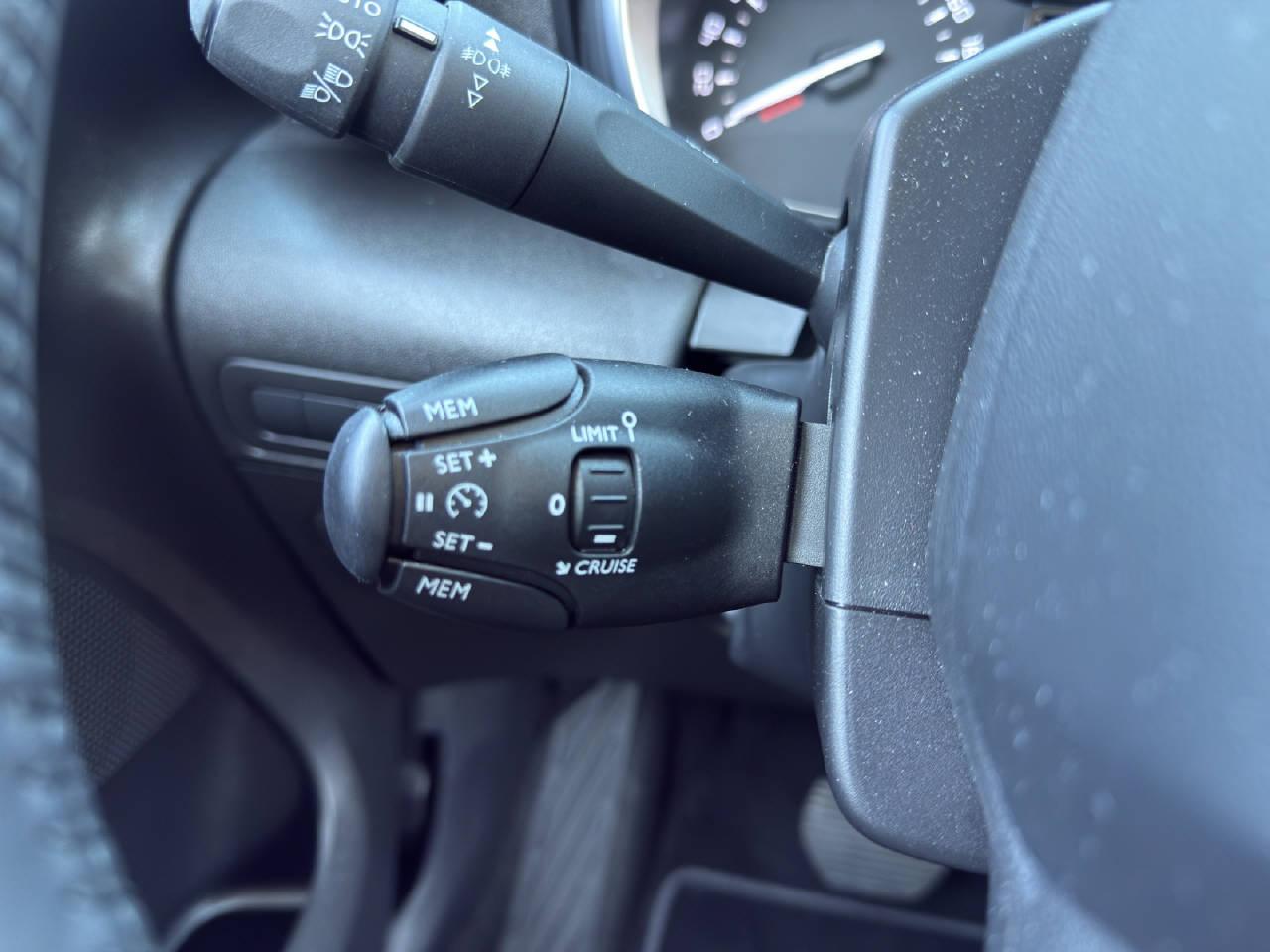 CITROEN C3 Aircross 1.2 PureTech 130 Swiss Edition-image-14
