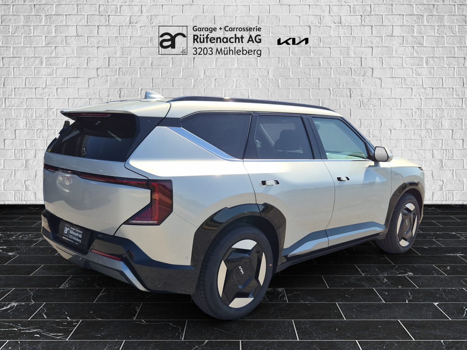 KIA EV5 81 kWh Earth-showroom-element-1