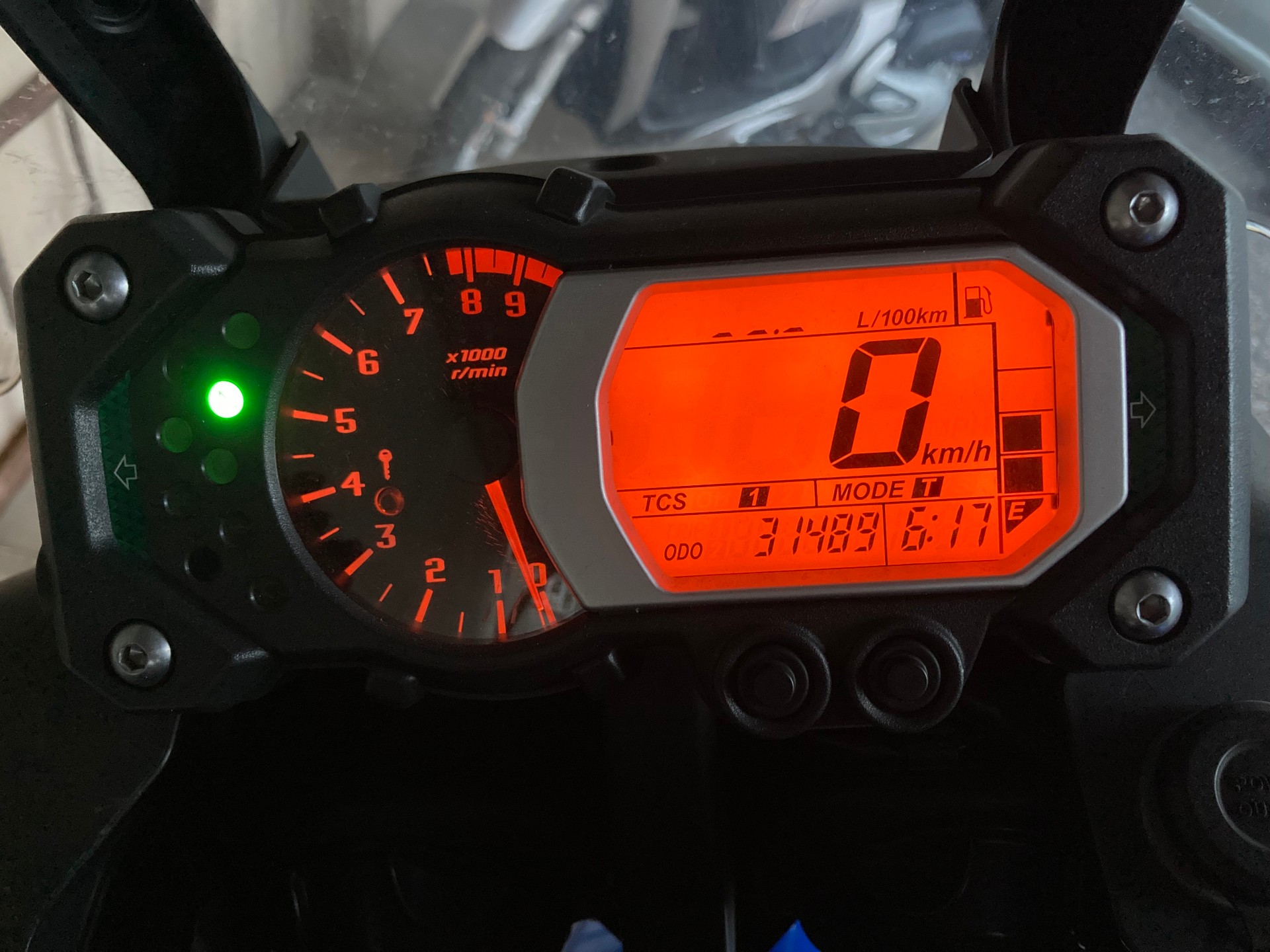 YAMAHA XT 1200 Z Super Ténéré-image-4