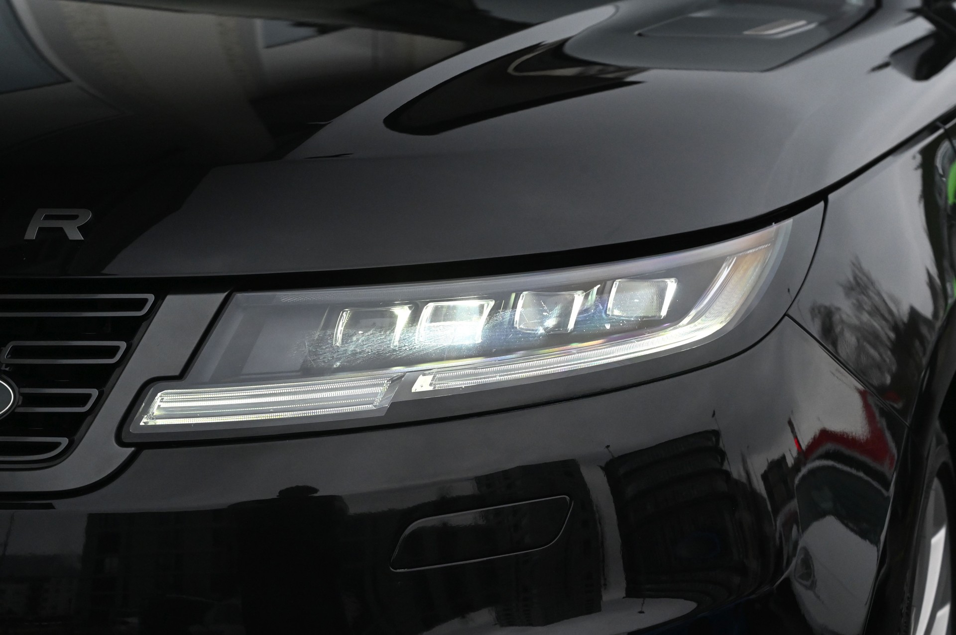 LAND ROVER Range Rover Sport D300 3.0 TD6 MHEV Dynamic SE Automatic **Gratisservice & Garantie**-image-4