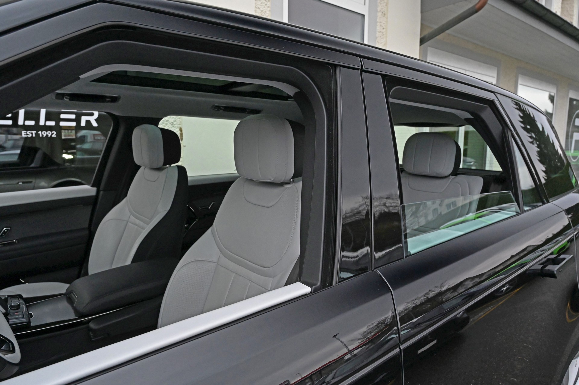 LAND ROVER Range Rover Sport D300 3.0 TD6 MHEV Dynamic SE Automatic **Gratisservice & Garantie**-image-22