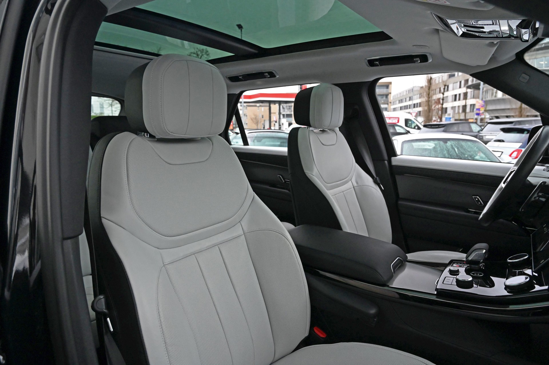 LAND ROVER Range Rover Sport D300 3.0 TD6 MHEV Dynamic SE Automatic **Gratisservice & Garantie**-image-29
