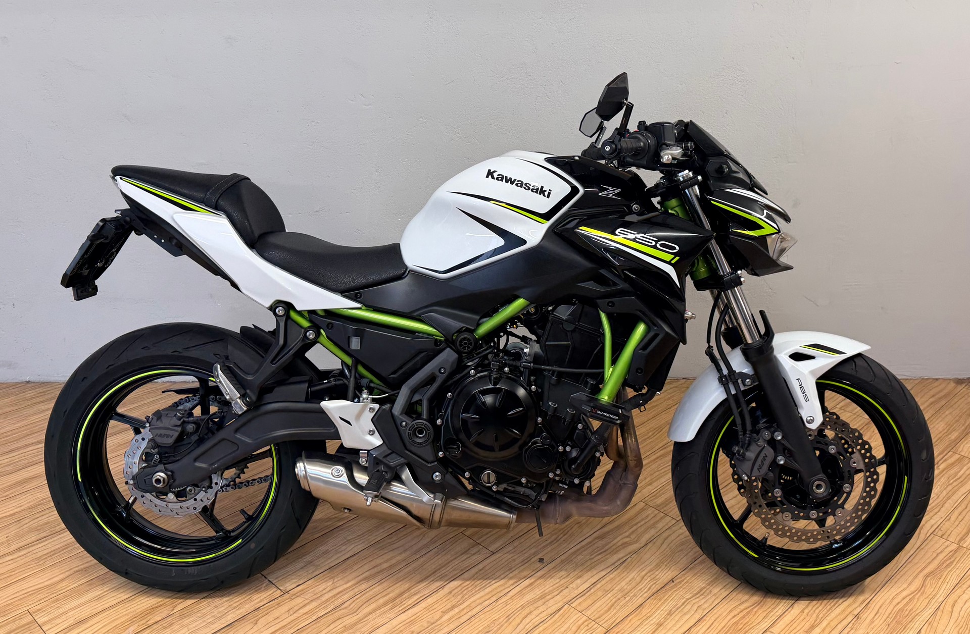 KAWASAKI Z 650 (35kW)-image-1
