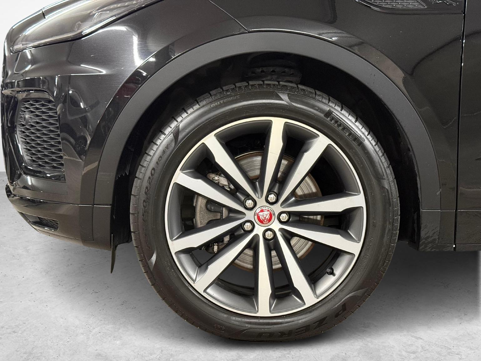 JAGUAR E-Pace 2.0 I4 200 R-Dynamic SE AWD-image-8