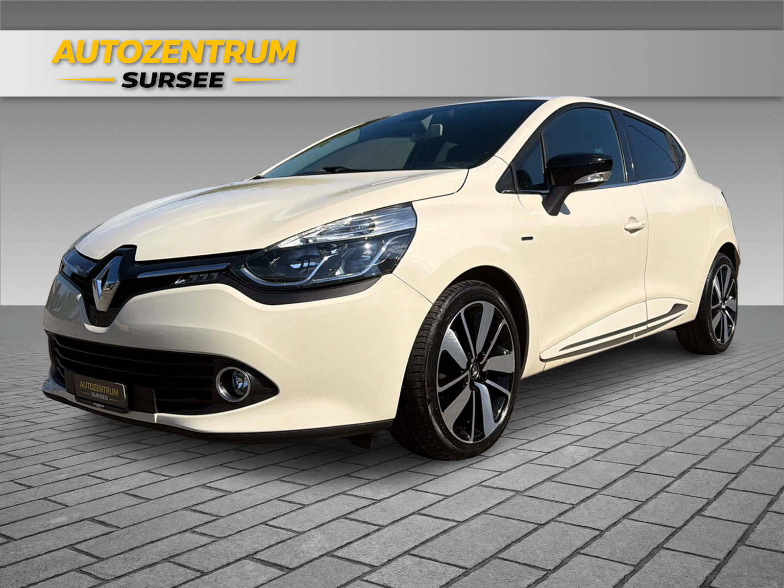 RENAULT Clio 1.2 TCe 120 Iconic S/S