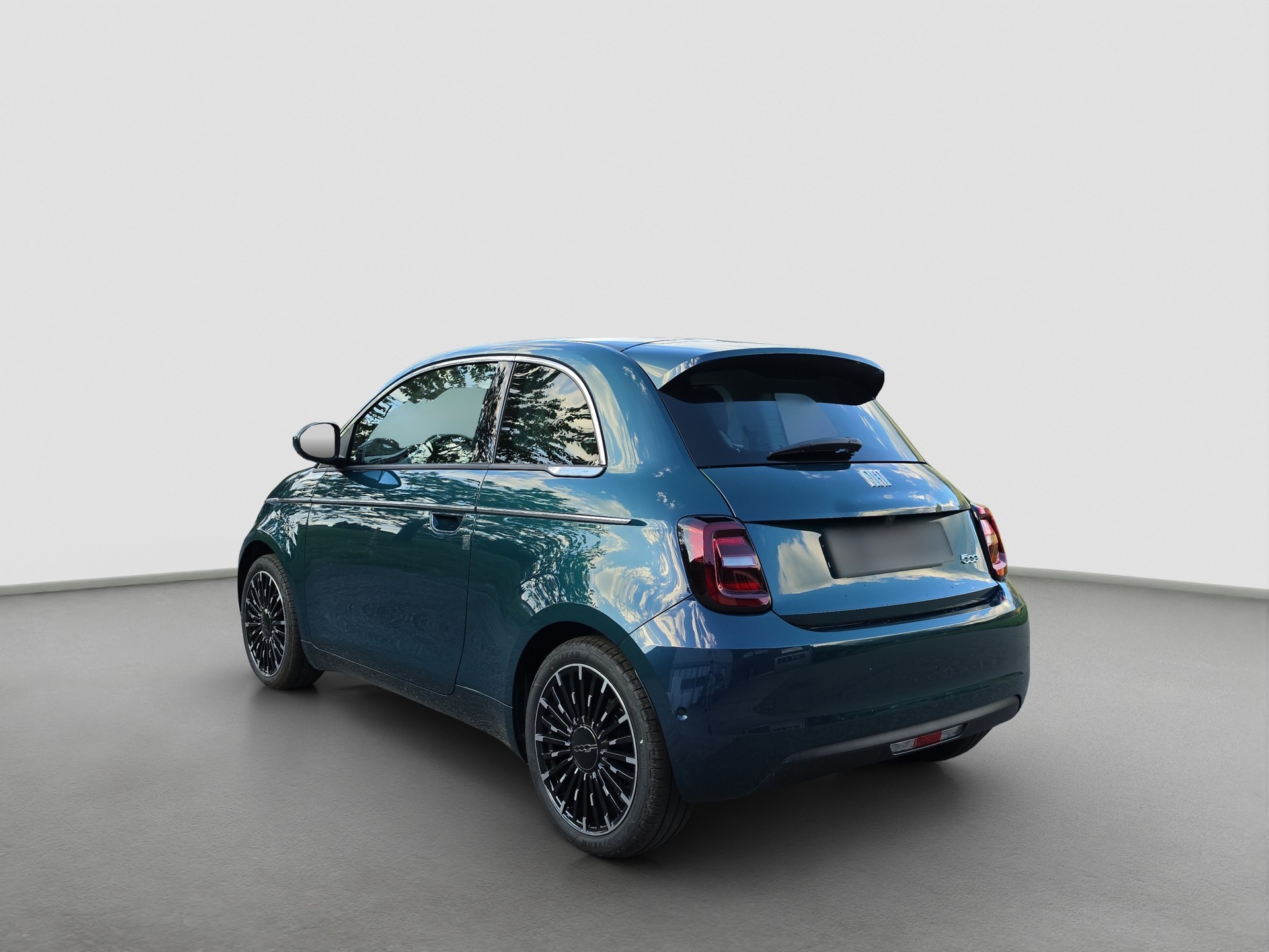 FIAT 500 electric 42kWh La Prima-showroom-element-2