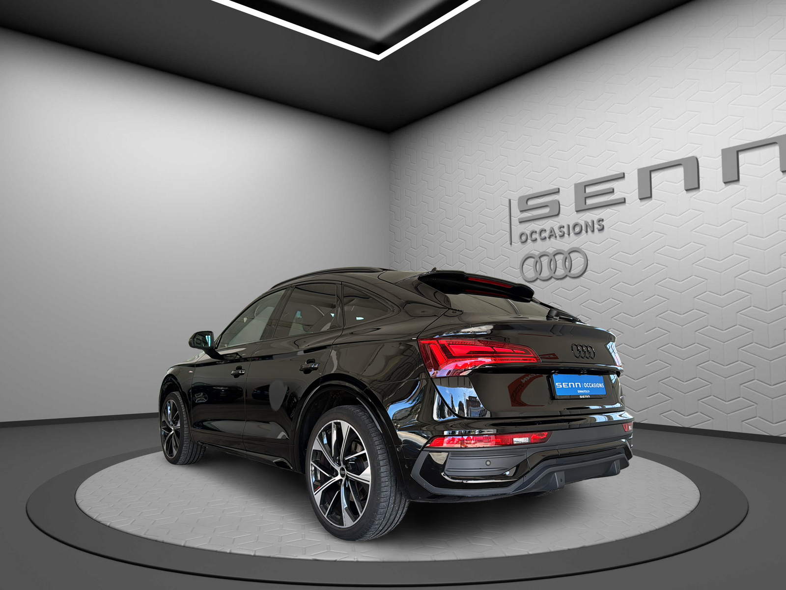 AUDI Q5 Sportback 45 TFSI S line quattro S-tronic-showroom-element-3