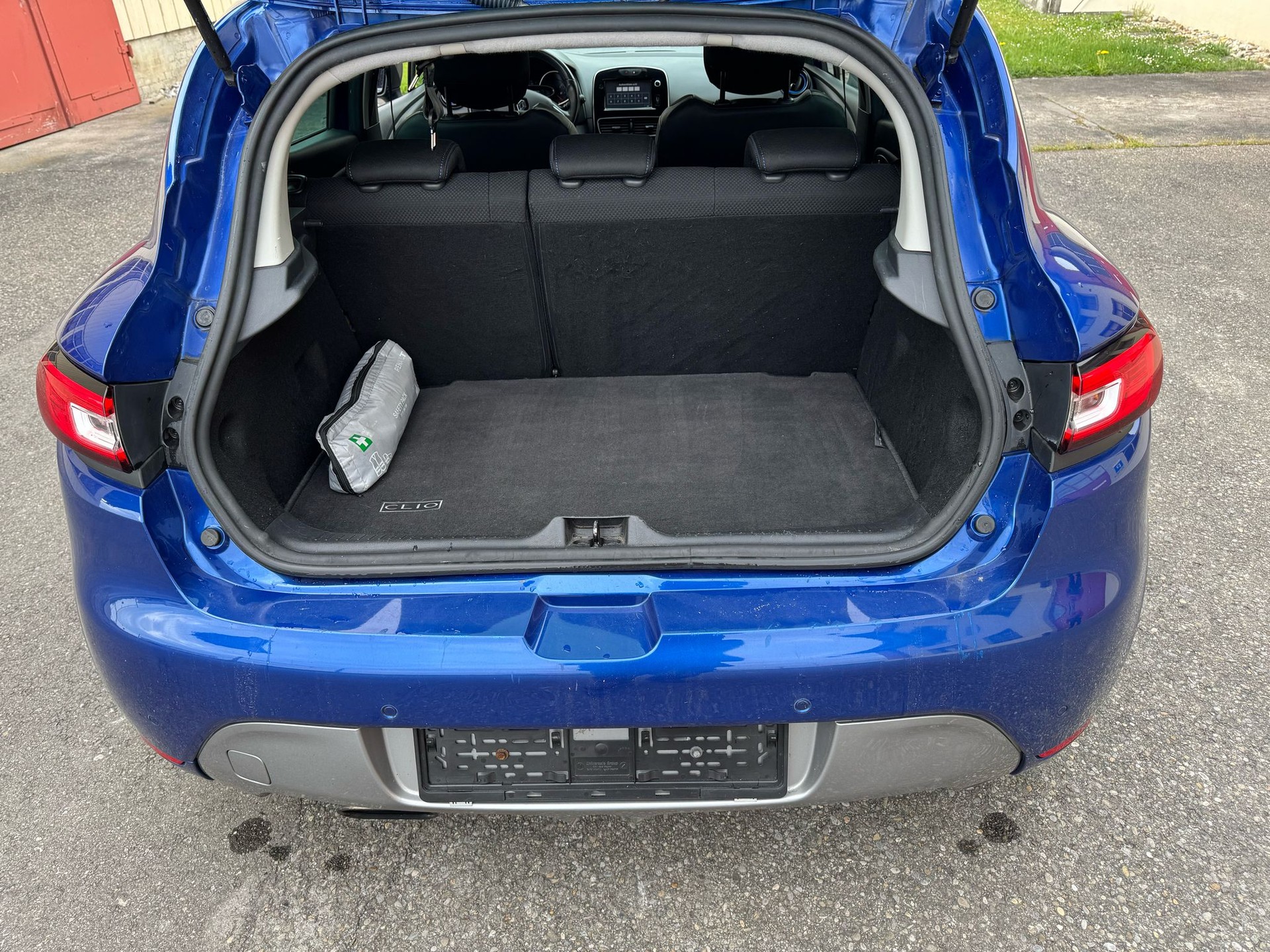 RENAULT Clio 1.2 16V T Limited EDC-image-7