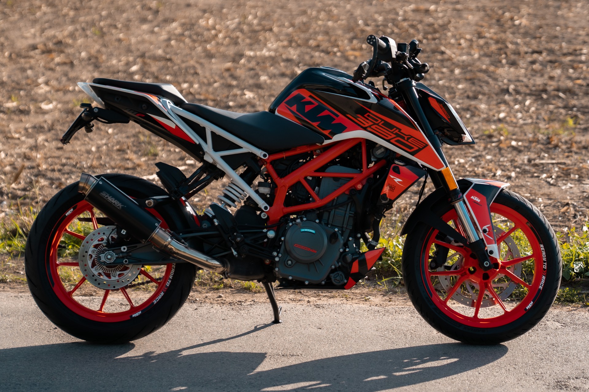 KTM 390 Duke ABS-image-4
