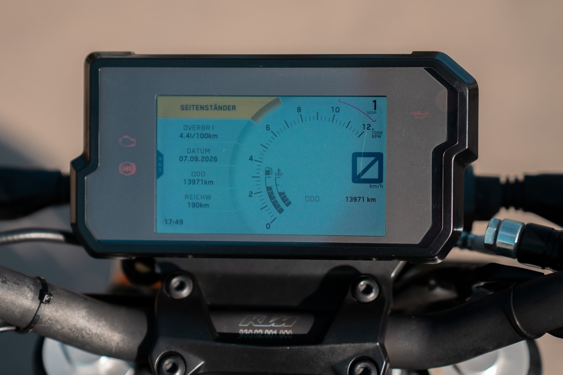KTM 390 Duke ABS-image-6