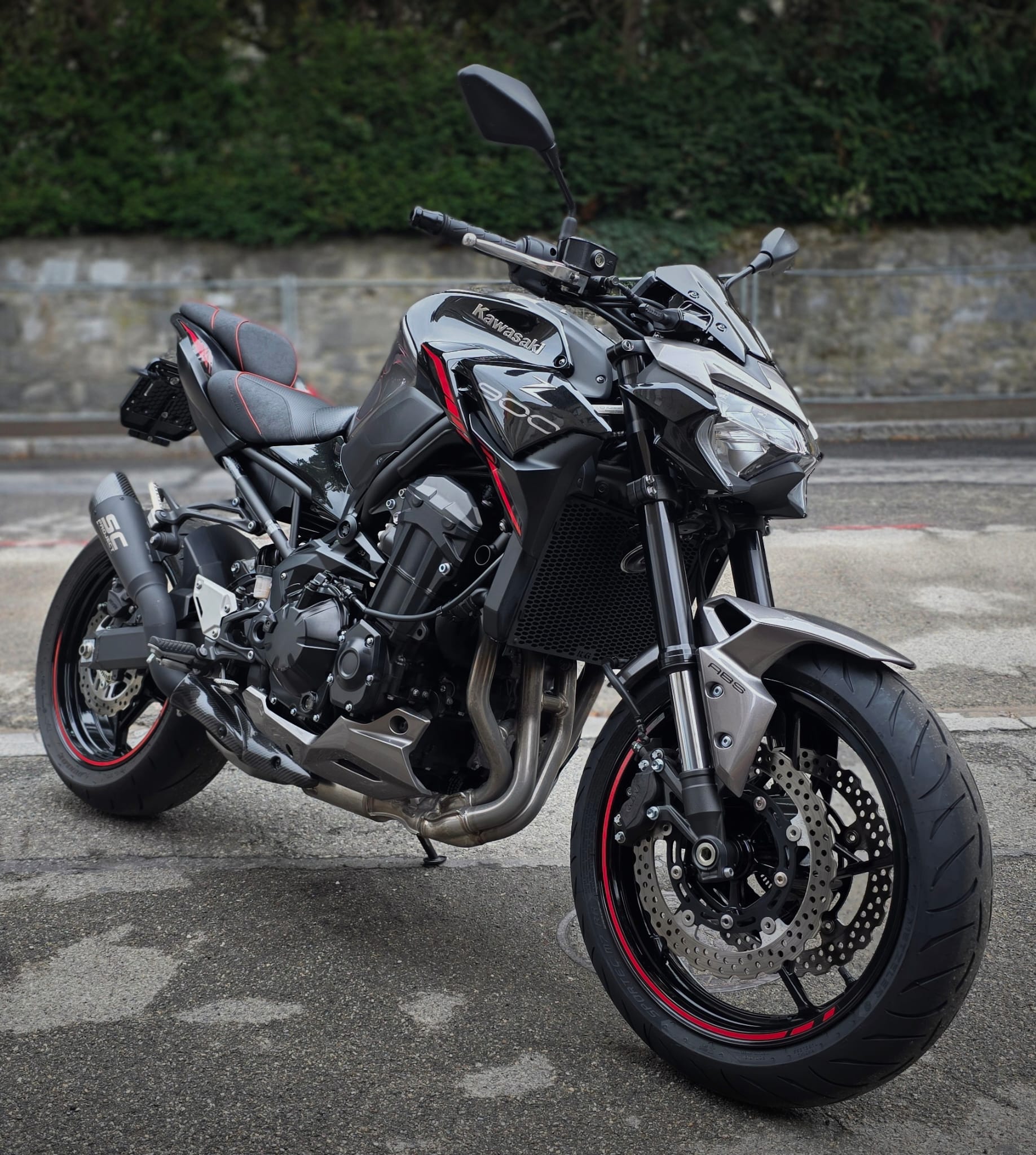 KAWASAKI Z 900-image-1