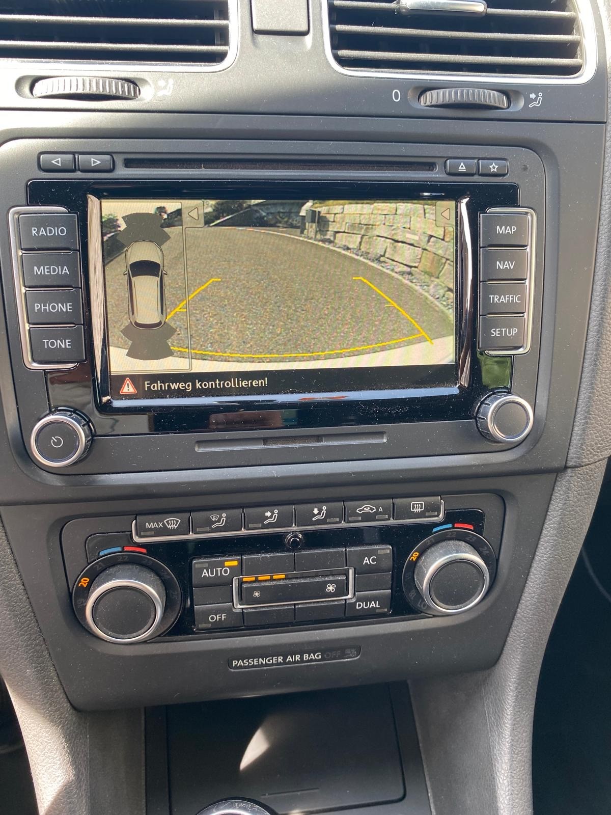 VW Golf 2.0 TSI R 4Motion-image-10