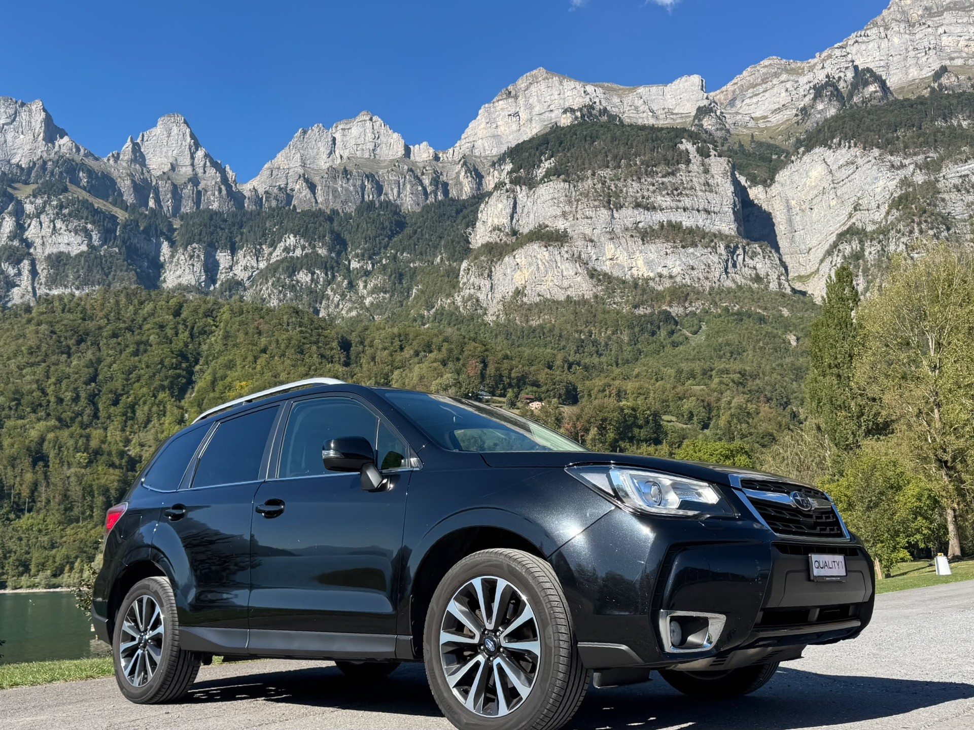 SUBARU Forester 2.0XT Luxury Lineartronic-showroom-element-2