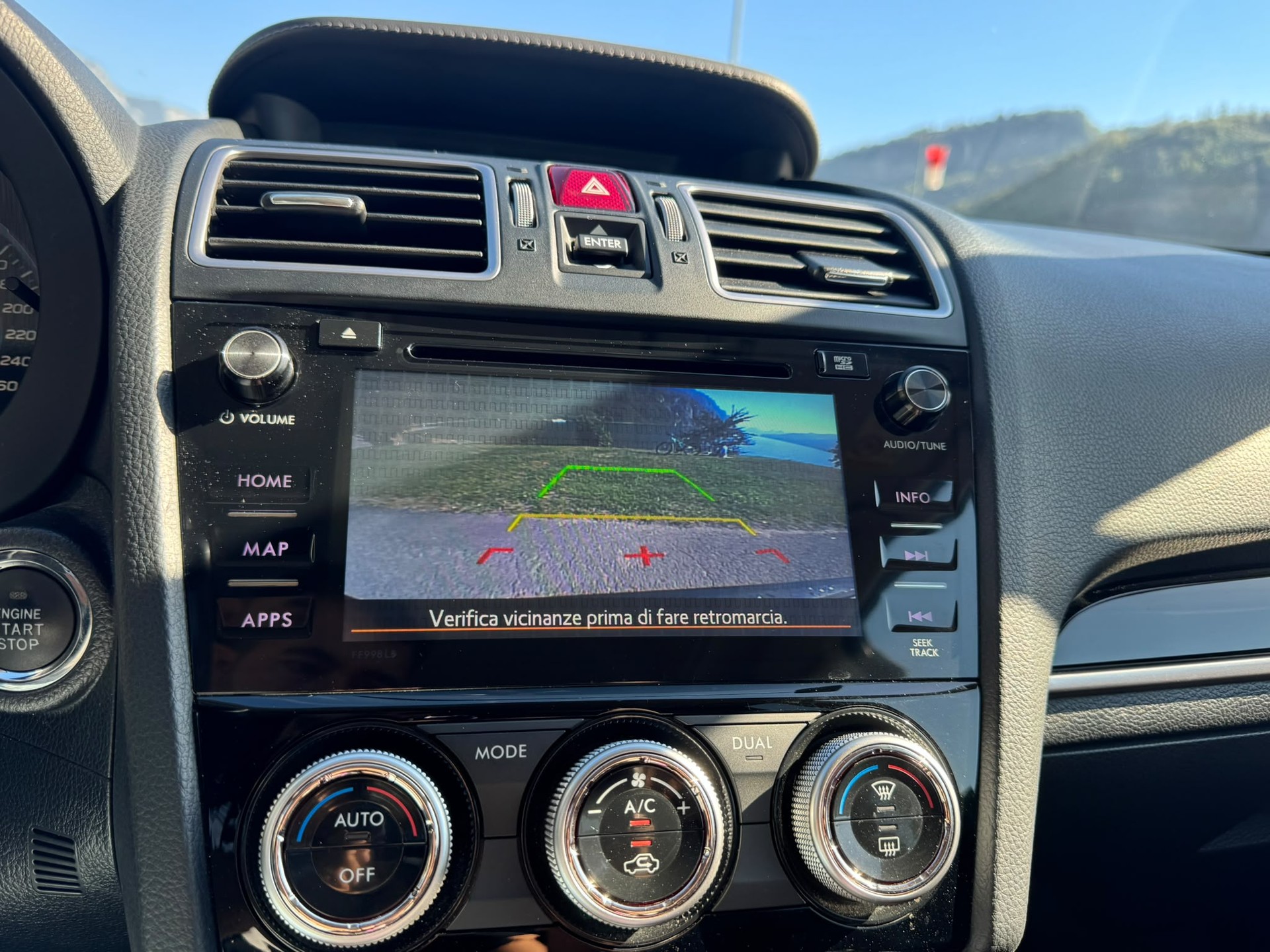 SUBARU Forester 2.0XT Luxury Lineartronic-image-19