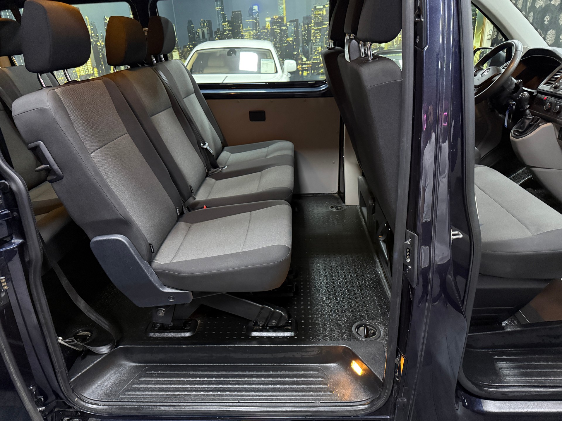 VW T6 2.0 TDI-image-7