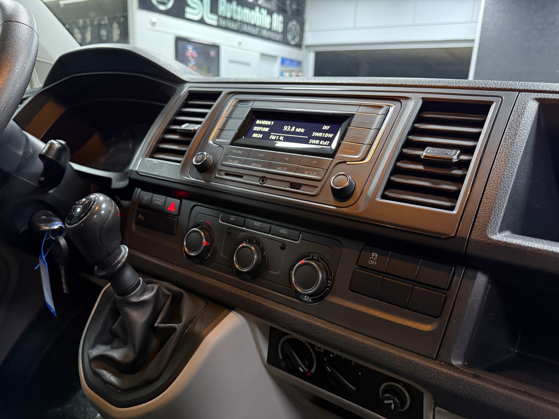 VW T6 2.0 TDI-image-5