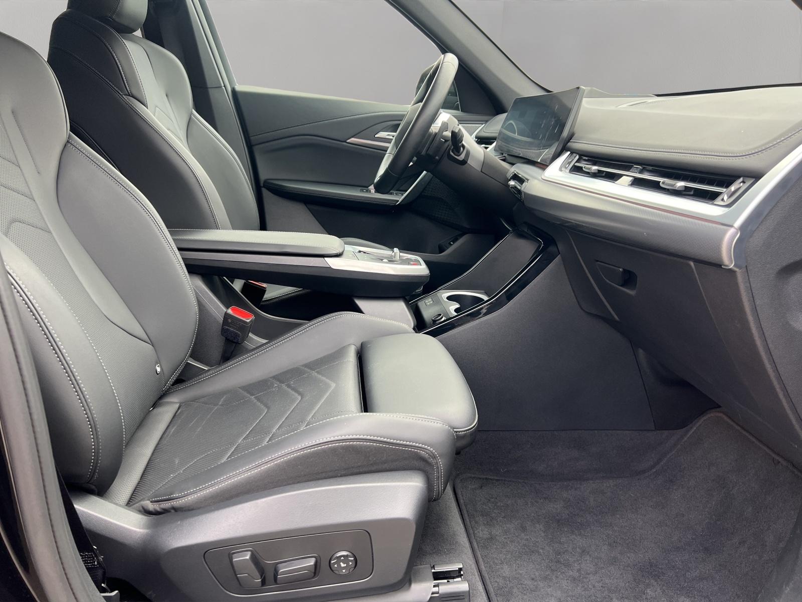 BMW X1 xDrive 23i 48V M Sport (CH)⛽-image-9