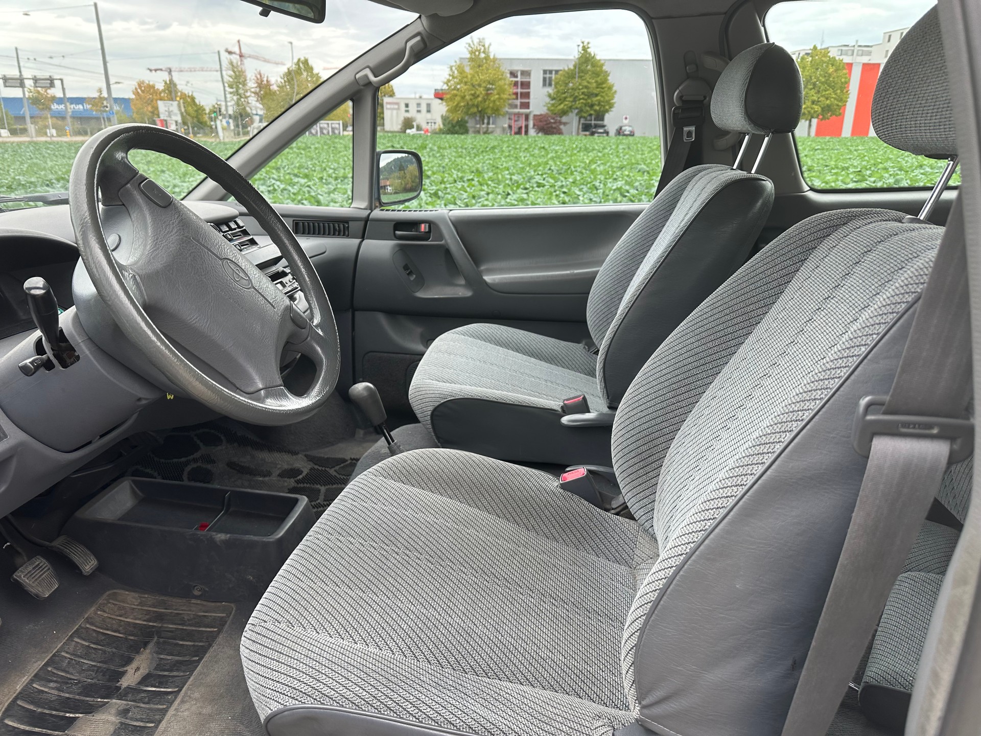 TOYOTA Previa Profi 4x2-image-6