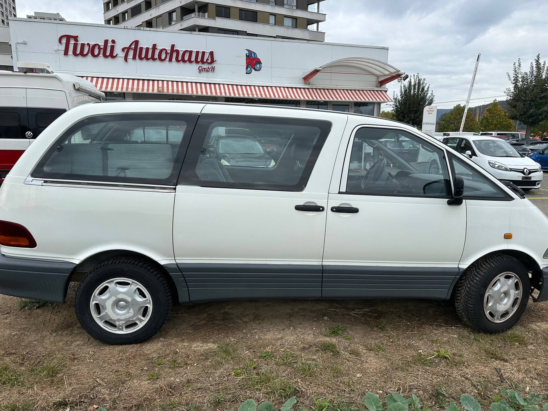 TOYOTA Previa Profi 4x2-showroom-element-3