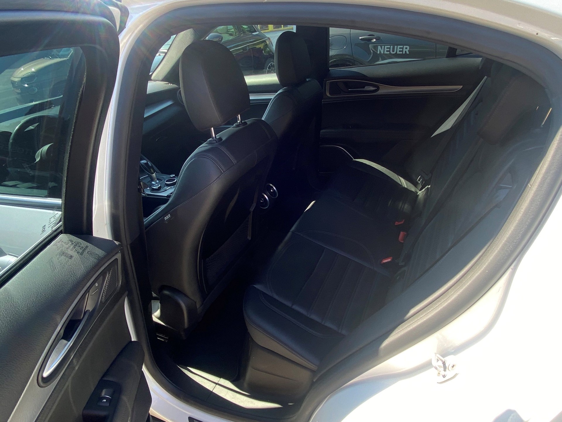 ALFA ROMEO Stelvio 2.2 JTDM Super Q4 Automatic-image-7