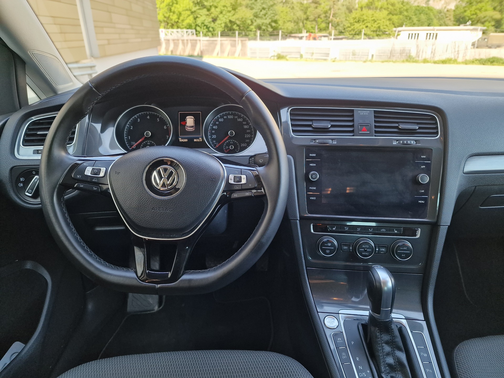 VW Golf 1.4 TSI Comfortline DSG-image-19